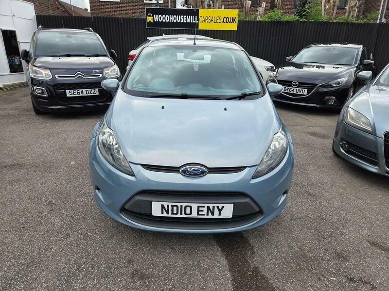 Used Ford Fiesta 2010 for sale - 76360469: Photo 2