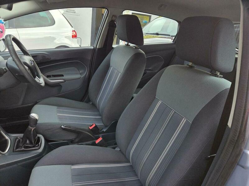 Used Ford Fiesta 2010 for sale - 76360469: Photo 24
