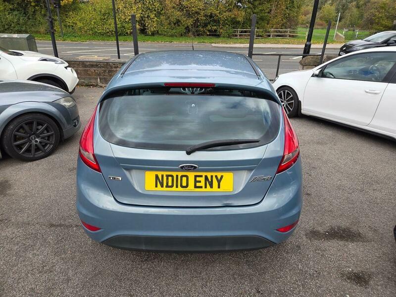 Used Ford Fiesta 2010 for sale - 76360469: Photo 8