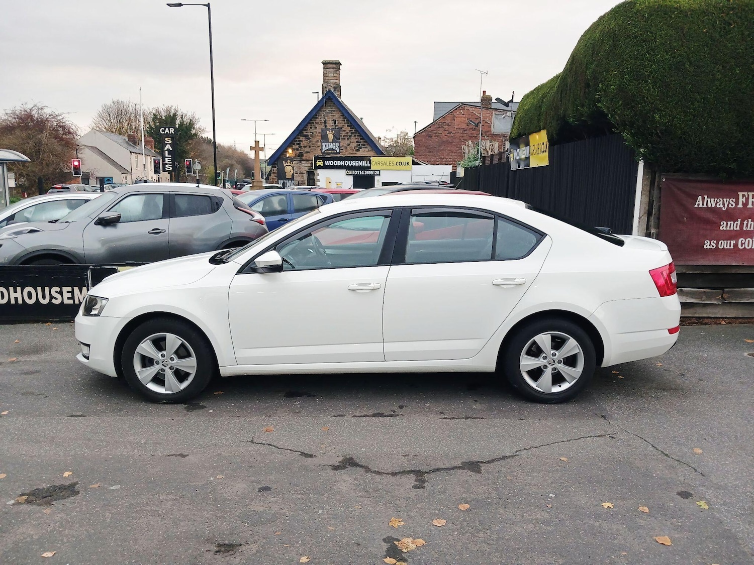 Used Skoda Octavia 2014 for sale - 76991543: Photo 2