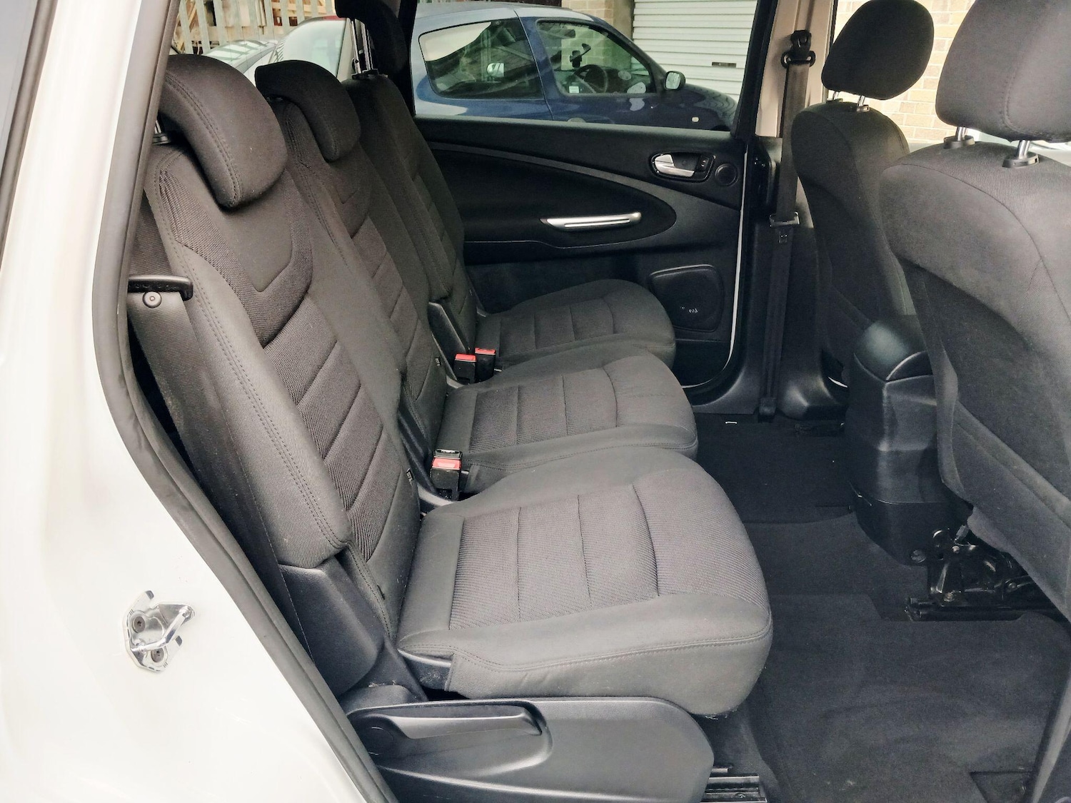 Used Ford S-Max 2013 for sale - 77202913: Photo 13