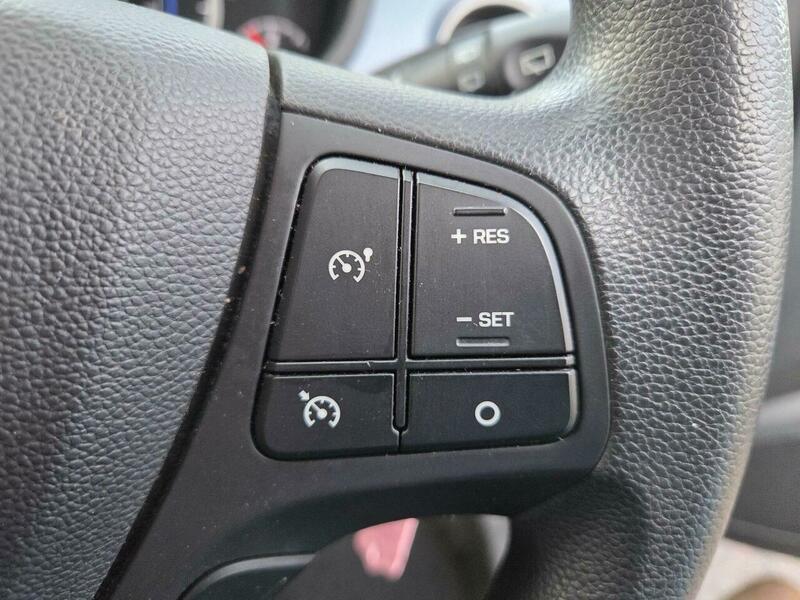 Used Hyundai i10 2014 for sale - 77315255: Photo 21