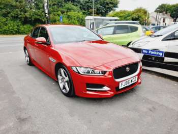 Used Jaguar XE 2016 for sale - 74596507: Photo