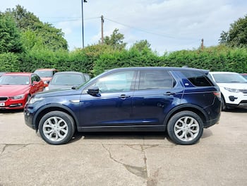 Used Land Rover Discovery Sport 2016 for sale - 79726501: Photo