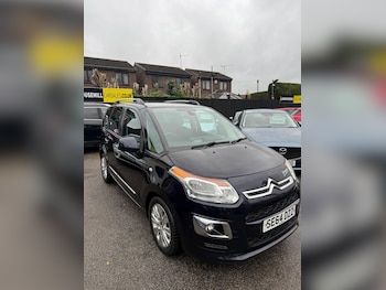 2015 (64) - 1.6 VTi 16V Exclusive 5dr EGS6