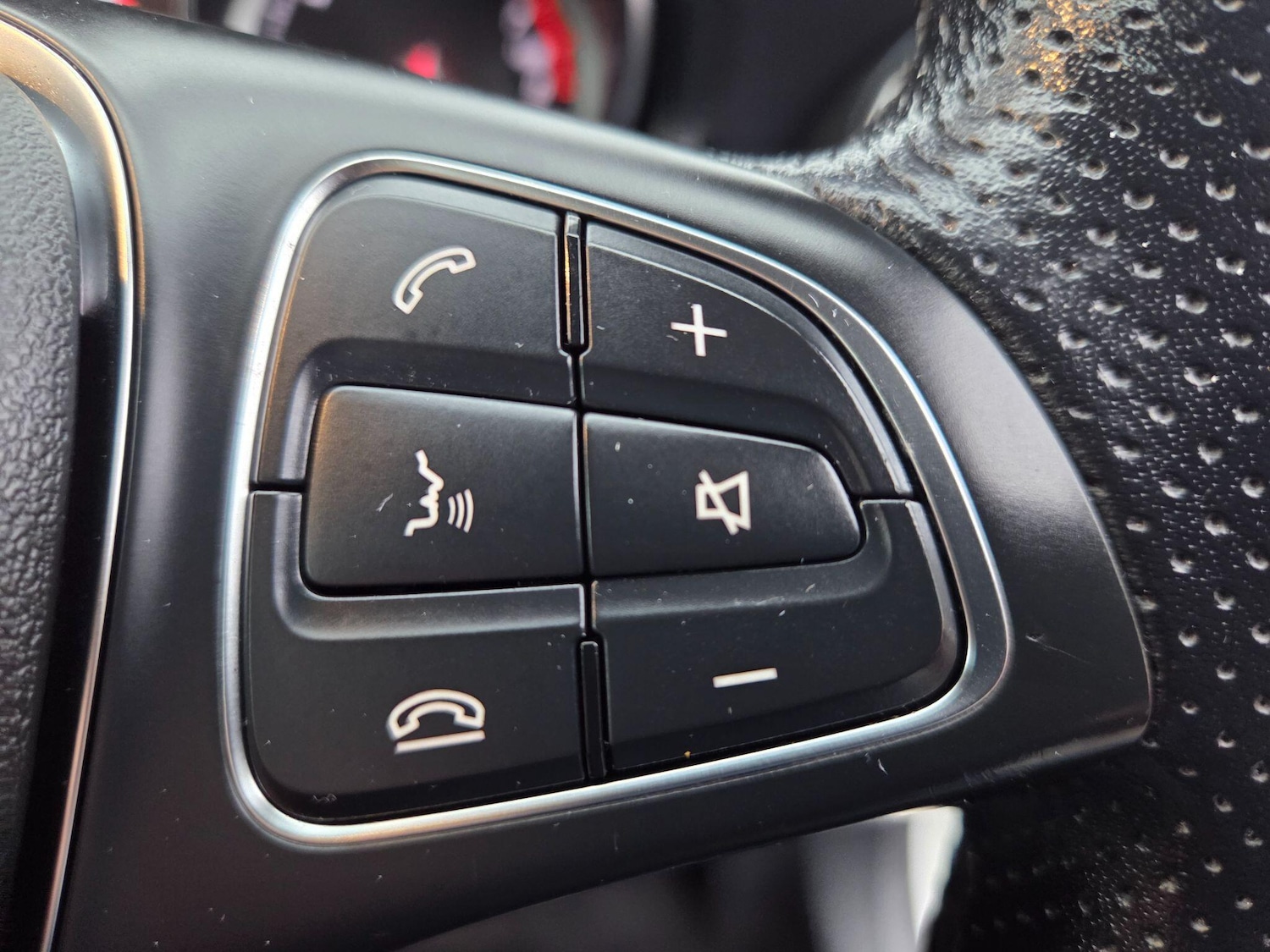 Used Mercedes-Benz GLA 2019 for sale - 76473168: Photo 10