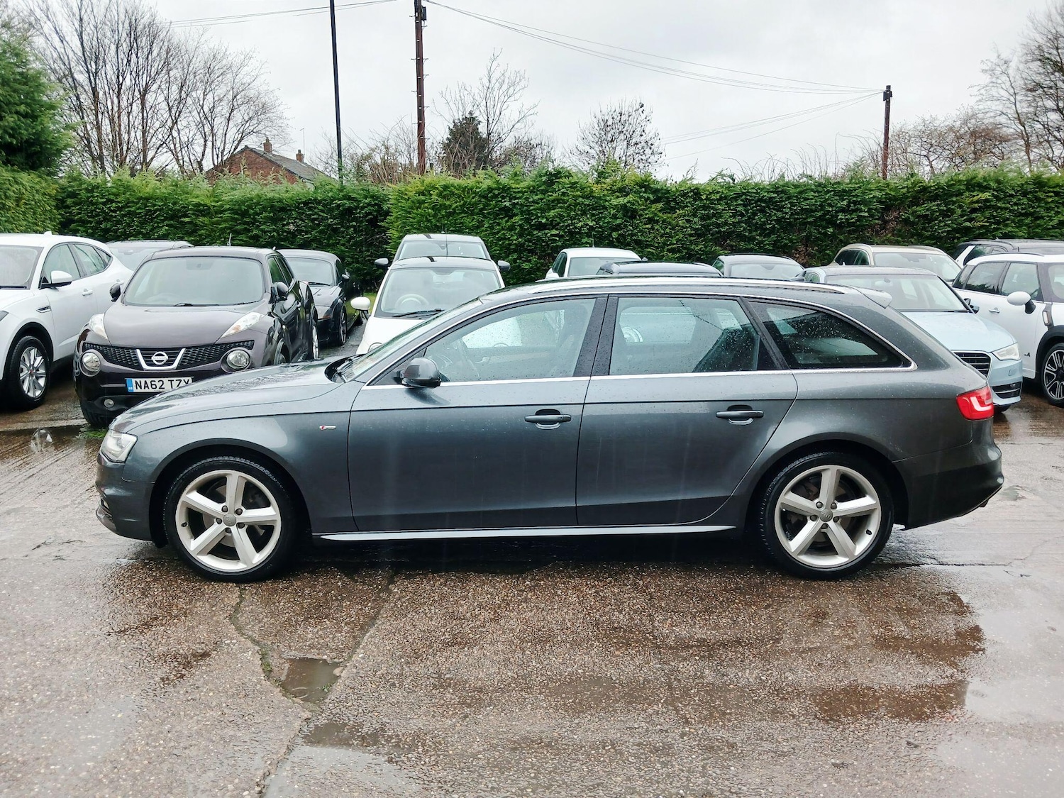 Used Audi A4 2013 for sale - 77279150: Photo 1