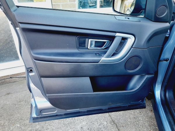 Used Land Rover Discovery Sport 2018 for sale - 74255707: Photo 13