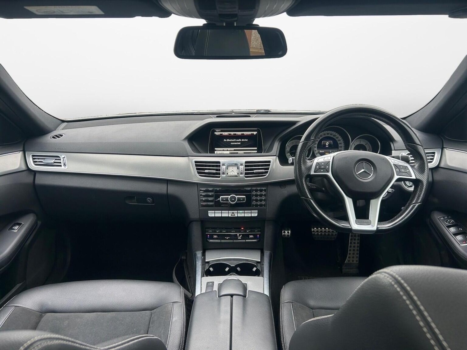 Used Mercedes-Benz E Class 2014 for sale - 78098112: Photo 10