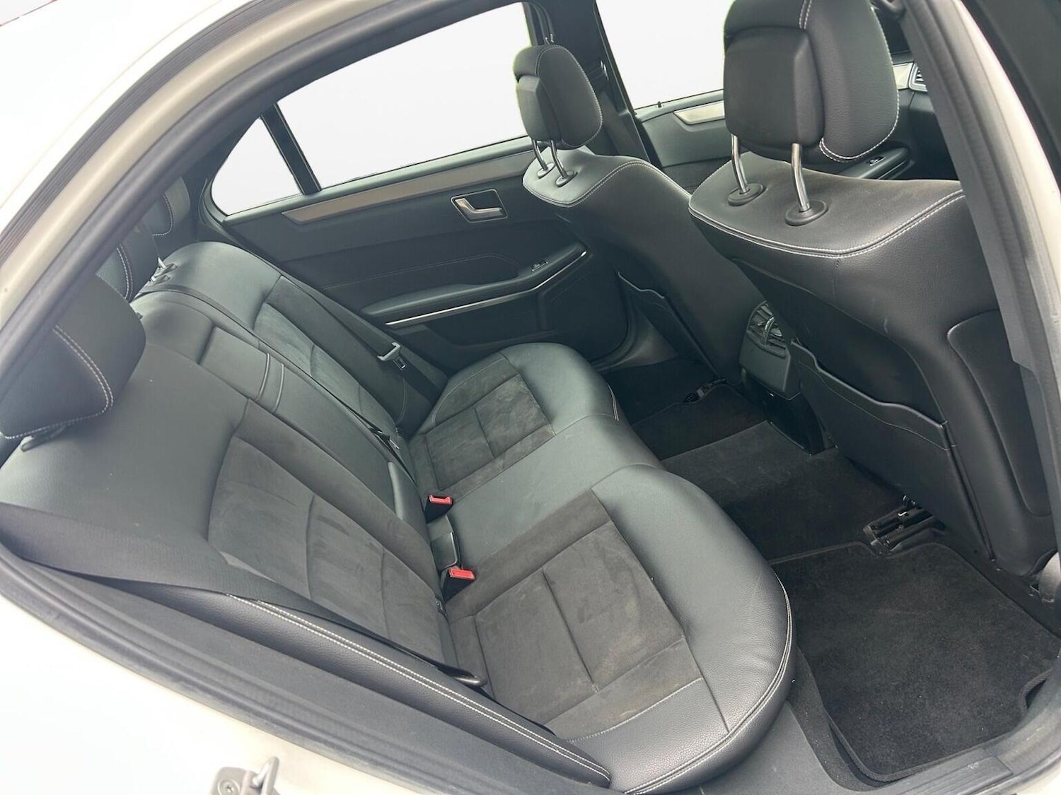 Used Mercedes-Benz E Class 2014 for sale - 78098112: Photo 12