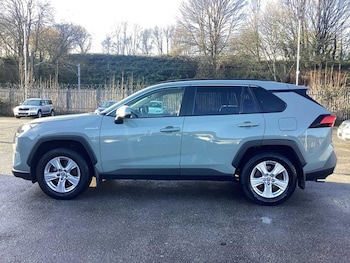 Used Toyota RAV4 2021 for sale - 76738891: Photo