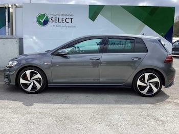 Used Volkswagen Golf 2017 for sale - 78405803: Photo