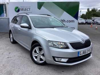 2016 - 1.6 TDI CR 110 SE 5dr DSG Automatic