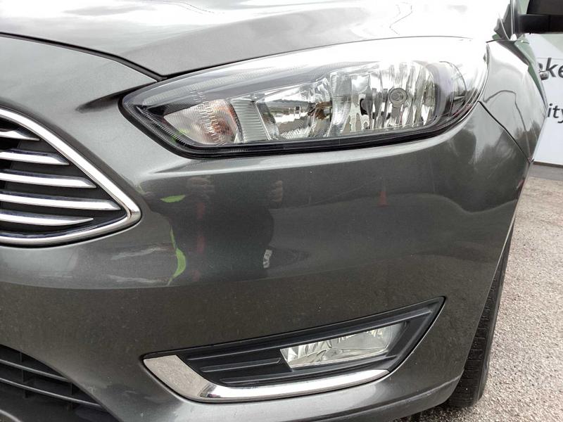 Used Ford Focus 2017 for sale - 76557408: Photo 11