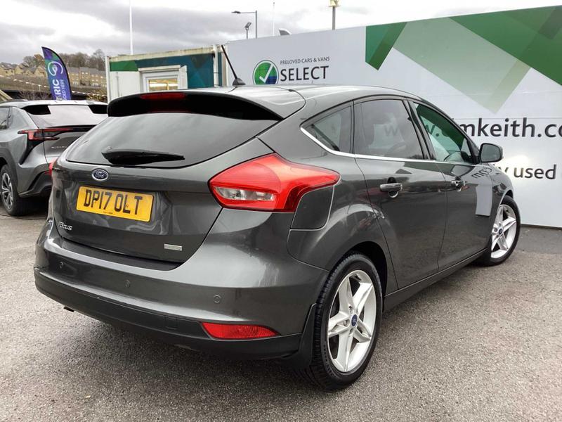 Used Ford Focus 2017 for sale - 76557408: Photo 3