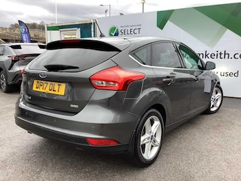 Used Ford Focus 2017 for sale - 76557408: Photo