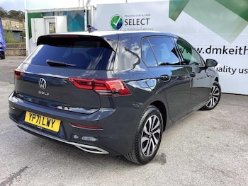 Used Volkswagen Golf 2022 for sale - 76480434: Photo