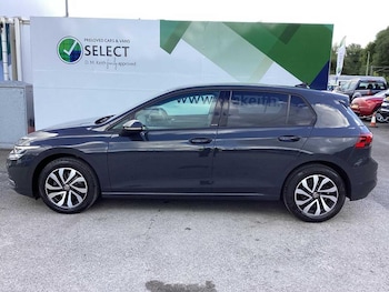 Used Volkswagen Golf 2022 for sale - 76480434: Photo