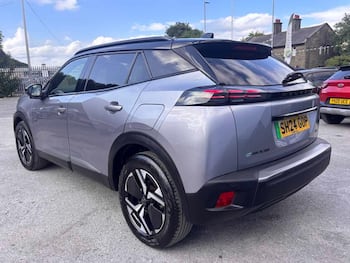 Used Peugeot 2008 2024 for sale - 79641301: Photo