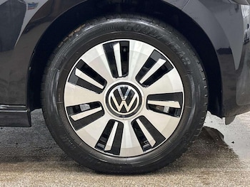 Used Volkswagen up! 2021 for sale - 78077758: Photo