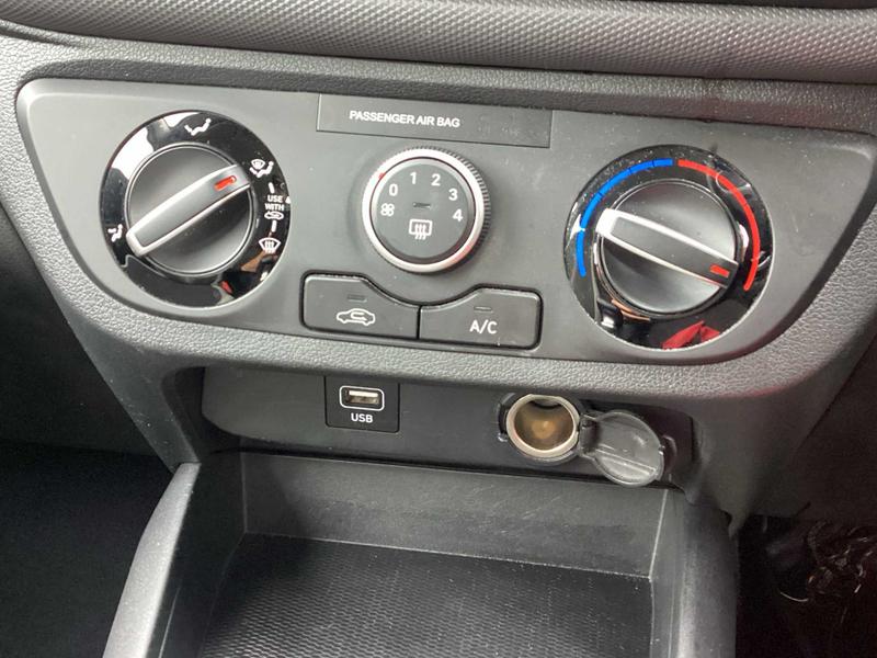 Used Hyundai i10 2023 for sale - 76415834: Photo 27