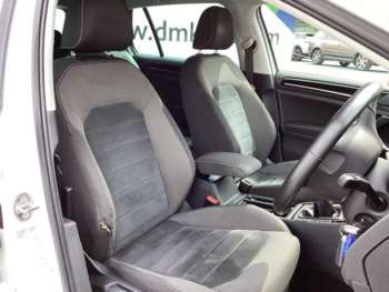 Used Volkswagen Golf 2015 for sale - 74885732: Photo