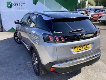 Used Peugeot 3008 2023 for sale - 75880900: Photo