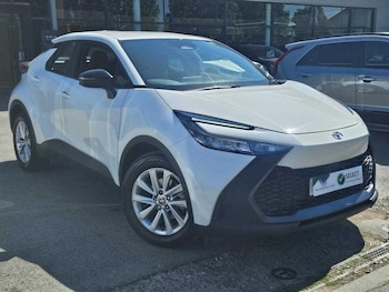 2024 - 1.8 Hybrid Icon 5dr CVT Automatic