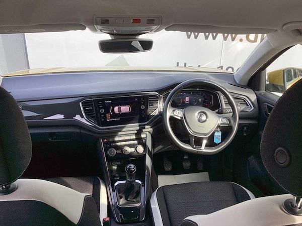 Used Volkswagen T-Roc 2019 for sale - 74710336: Photo 32