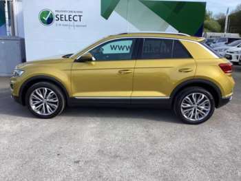 Used Volkswagen T-Roc 2019 for sale - 74710336: Photo