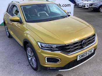 Used Volkswagen T-Roc 2019 for sale - 74710336: Photo