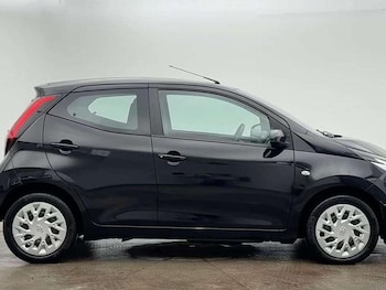 Used Toyota AYGO 2022 for sale - 78314116: Photo