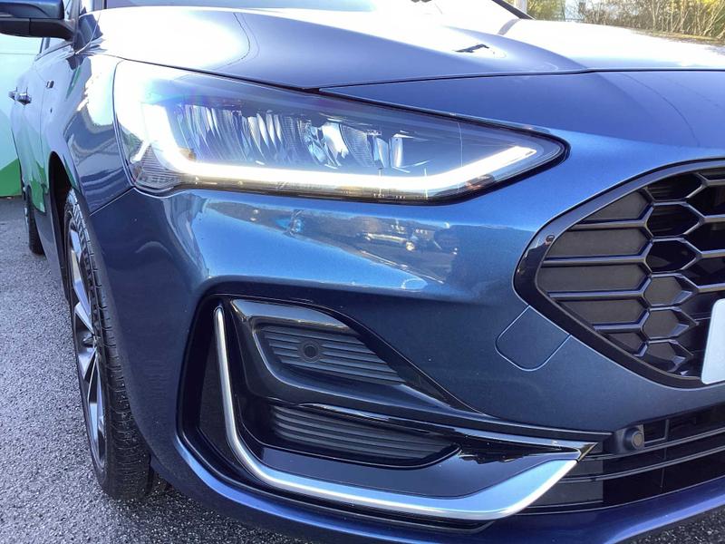 Used Ford Focus 2022 for sale - 76738905: Photo 10