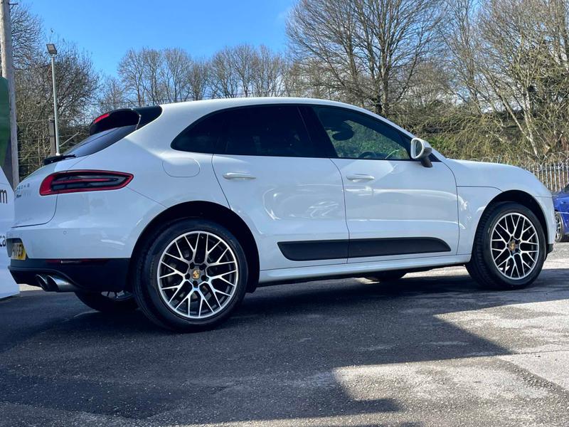 Used Porsche Macan 2018 for sale - 77997143: Photo 8