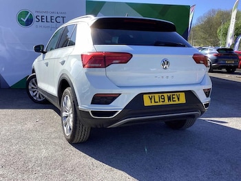 Used Volkswagen T-Roc 2019 for sale - 78293186: Photo