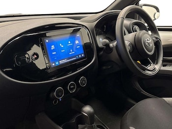 Used Toyota Aygo X 2024 for sale - 77435195: Photo