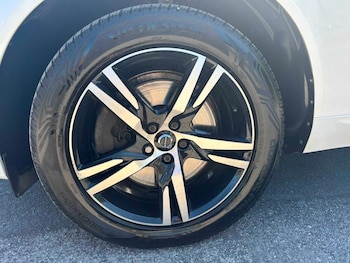 Used Volvo XC60 2021 for sale - 79177370: Photo