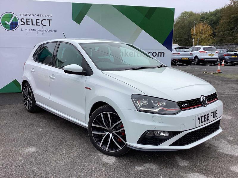 Used Volkswagen Polo 2016 for sale - 76415825: Photo 1