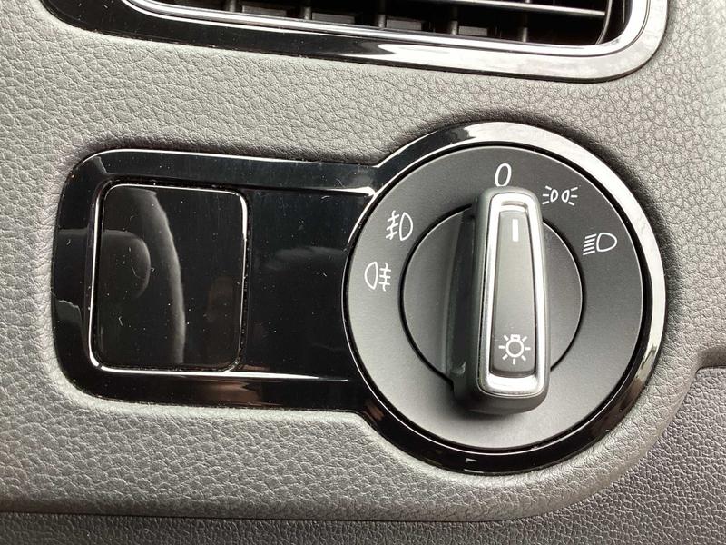 Used Volkswagen Polo 2016 for sale - 76415825: Photo 19