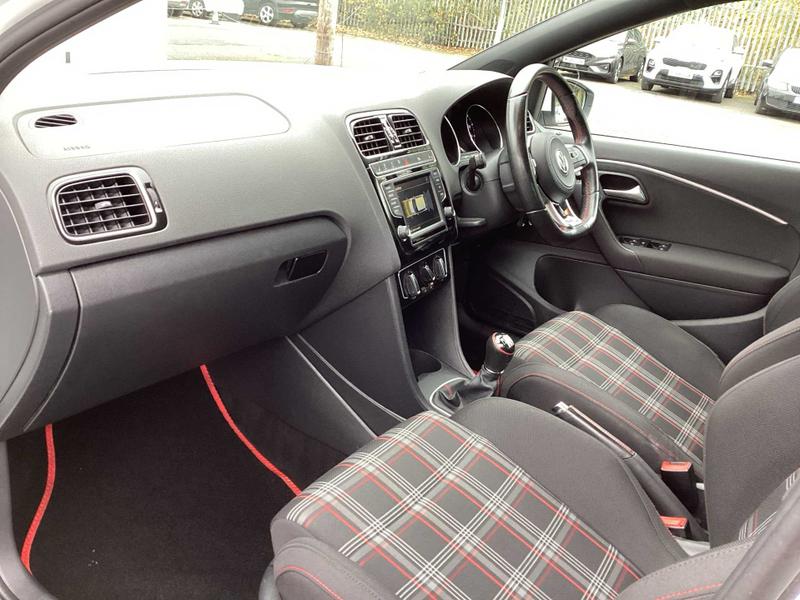 Used Volkswagen Polo 2016 for sale - 76415825: Photo 36