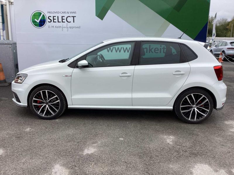Used Volkswagen Polo 2016 for sale - 76415825: Photo 4