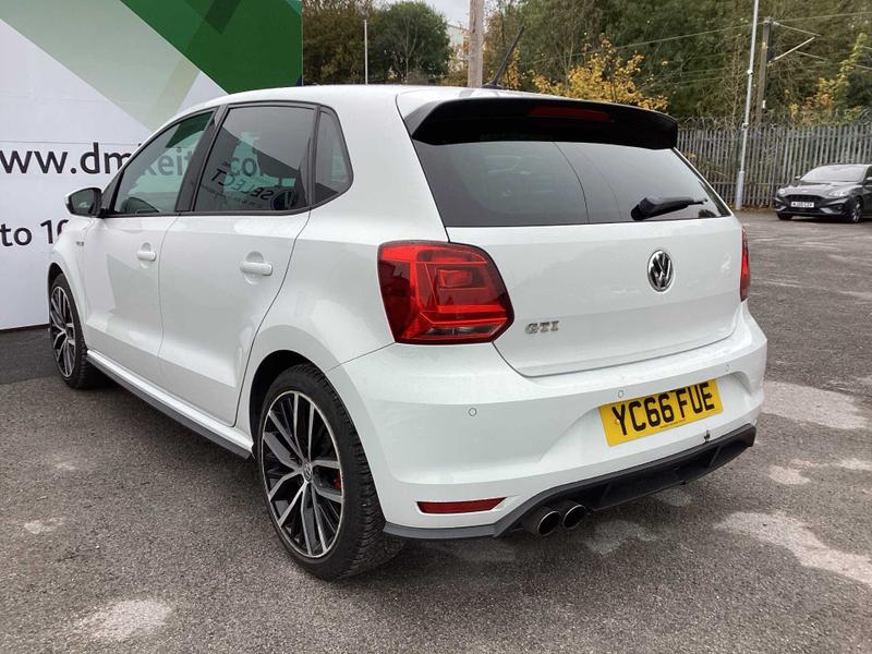 Used Volkswagen Polo 2016 for sale - 76415825: Photo 8