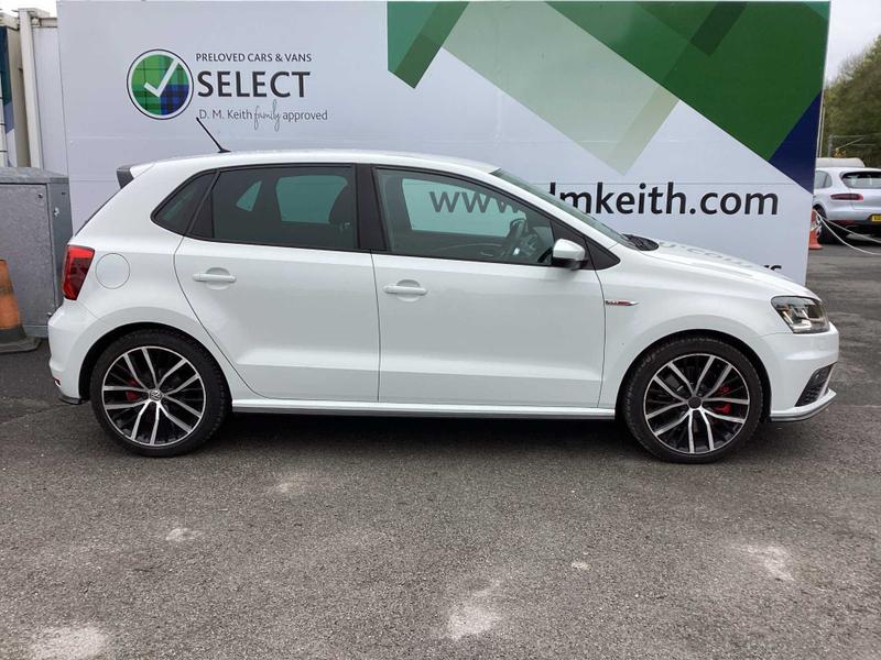Used Volkswagen Polo 2016 for sale - 76415825: Photo 9