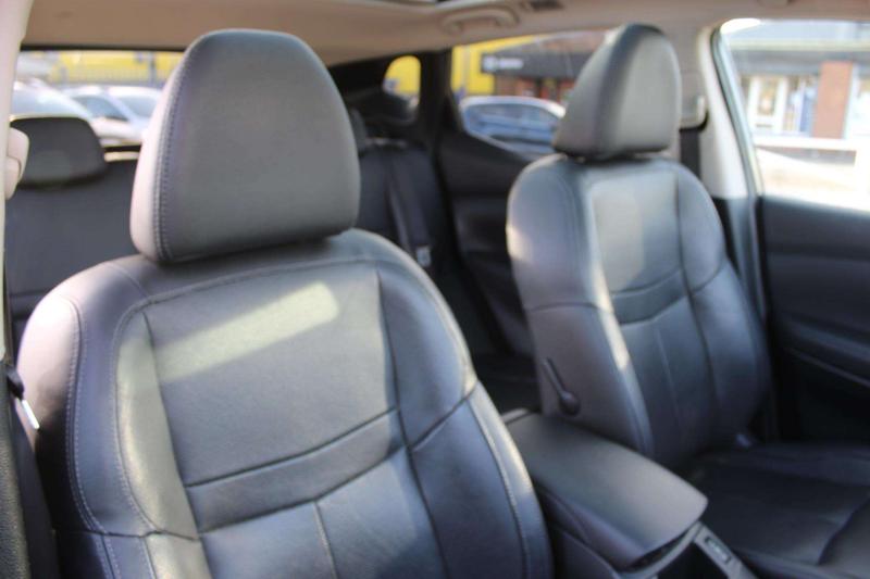 Used Nissan Qashqai 2015 for sale - 77326932: Photo 18