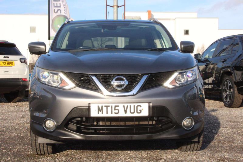 Used Nissan Qashqai 2015 for sale - 77326932: Photo 2