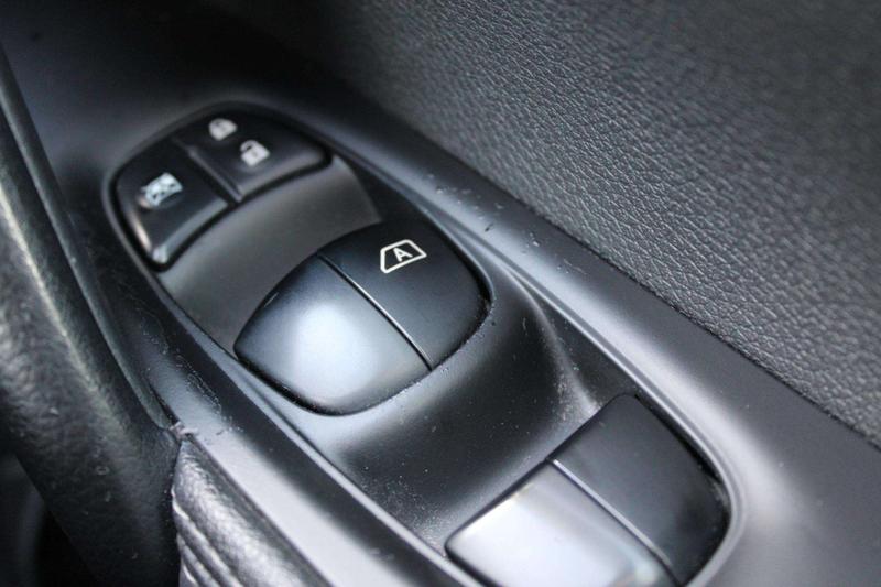 Used Nissan Qashqai 2015 for sale - 77326932: Photo 38