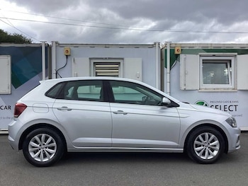 Used Volkswagen Polo 2018 for sale - 79357533: Photo