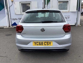 Used Volkswagen Polo 2018 for sale - 79357533: Photo