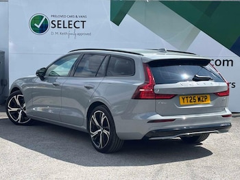 Used Volvo V60 2025 for sale - 79421388: Photo