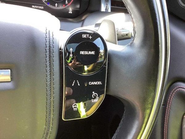 Used Land Rover Discovery Sport 2020 for sale - 74709544: Photo 24